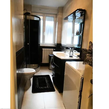 Appartement 3 Pièces 6 Personnes Proche Commerces 75434